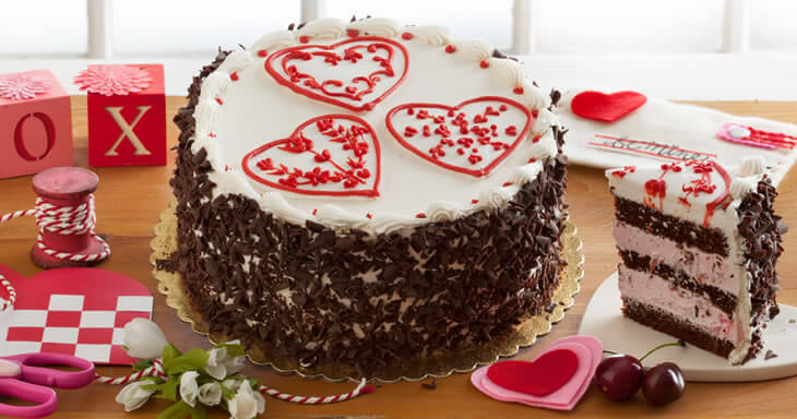 Item number: 493 - Danish Sweetheart Layer Cake