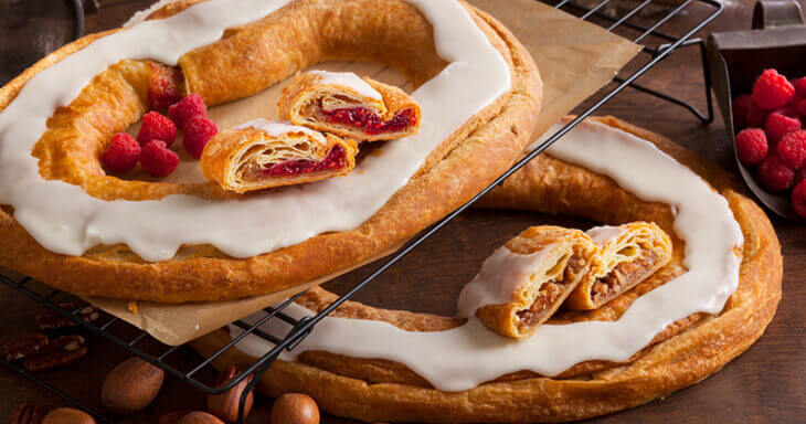 Item number: 12PA - 12 Kringle Gift Pack